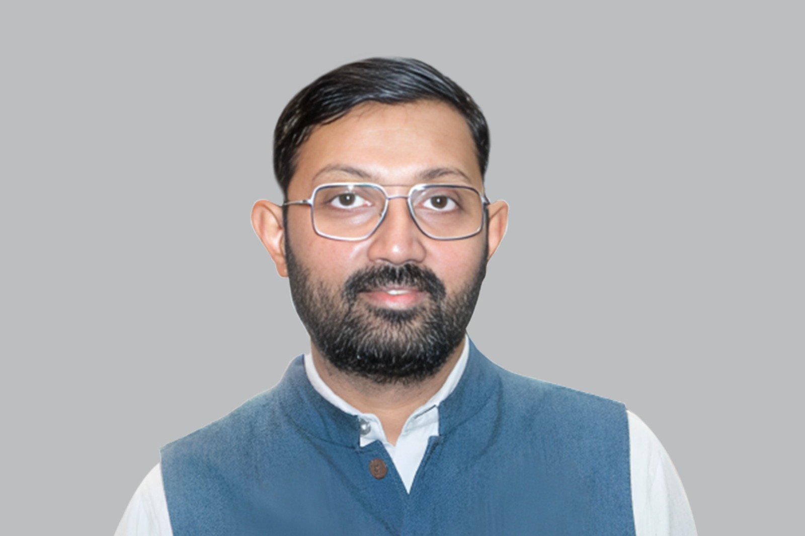 E. Rajiv